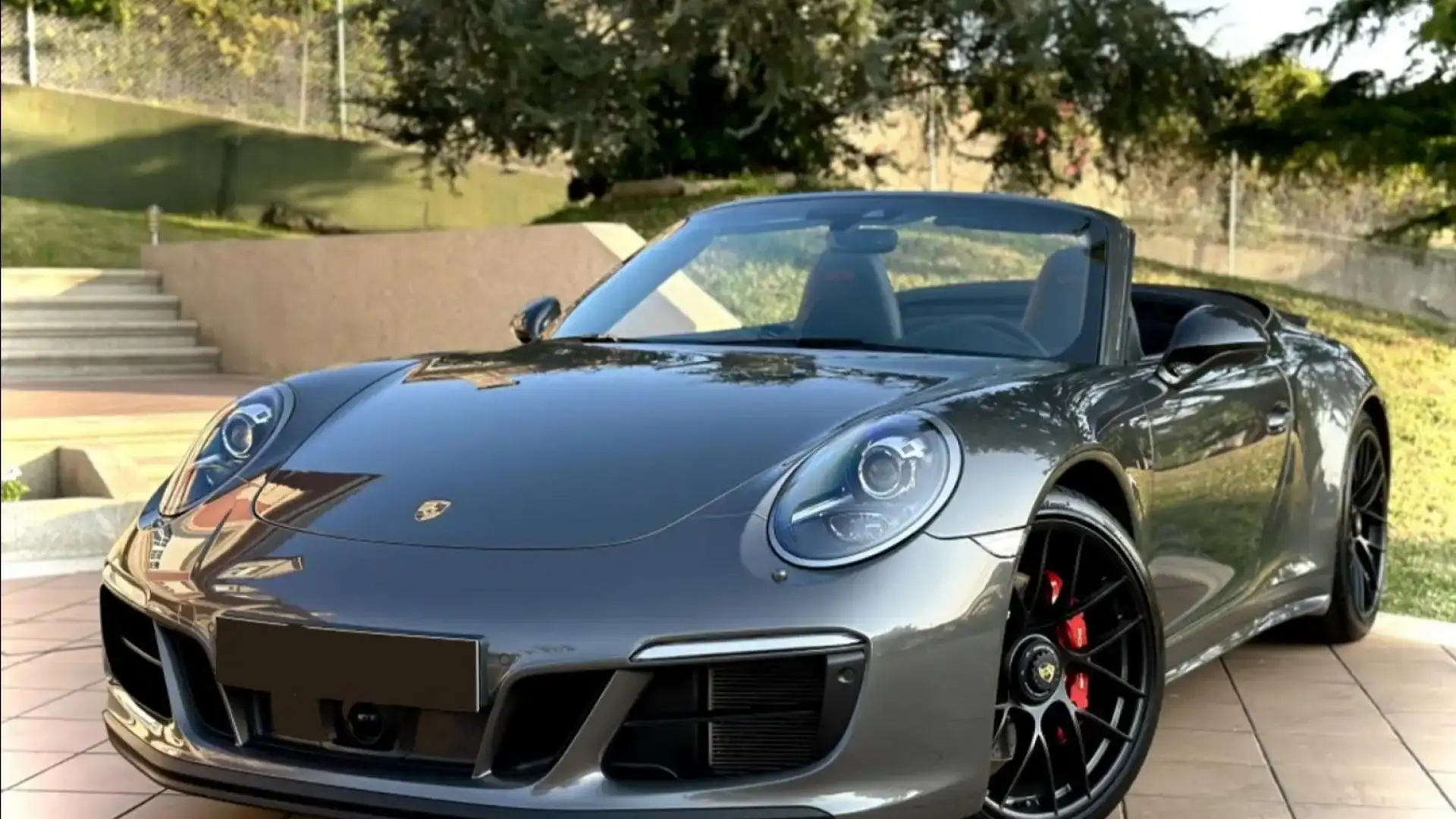 Porsche 911 Cabriolet 3.0i - 450 - BV PDK  TYPE 991 CABRIOLET Carrera 4 GTS PHASE 2 Gris - 1