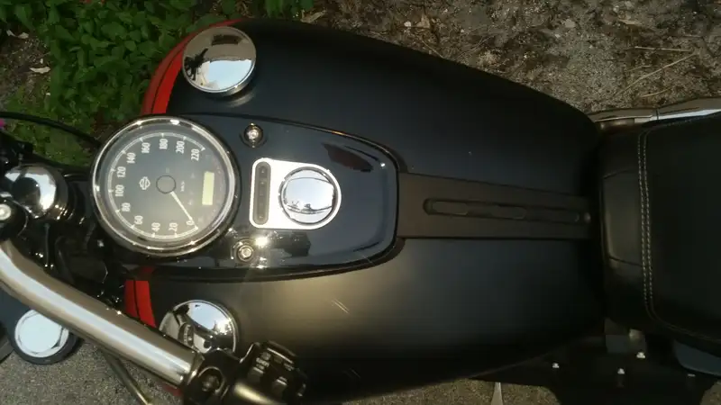 Harley-Davidson Dyna Fat Bob - foto 3