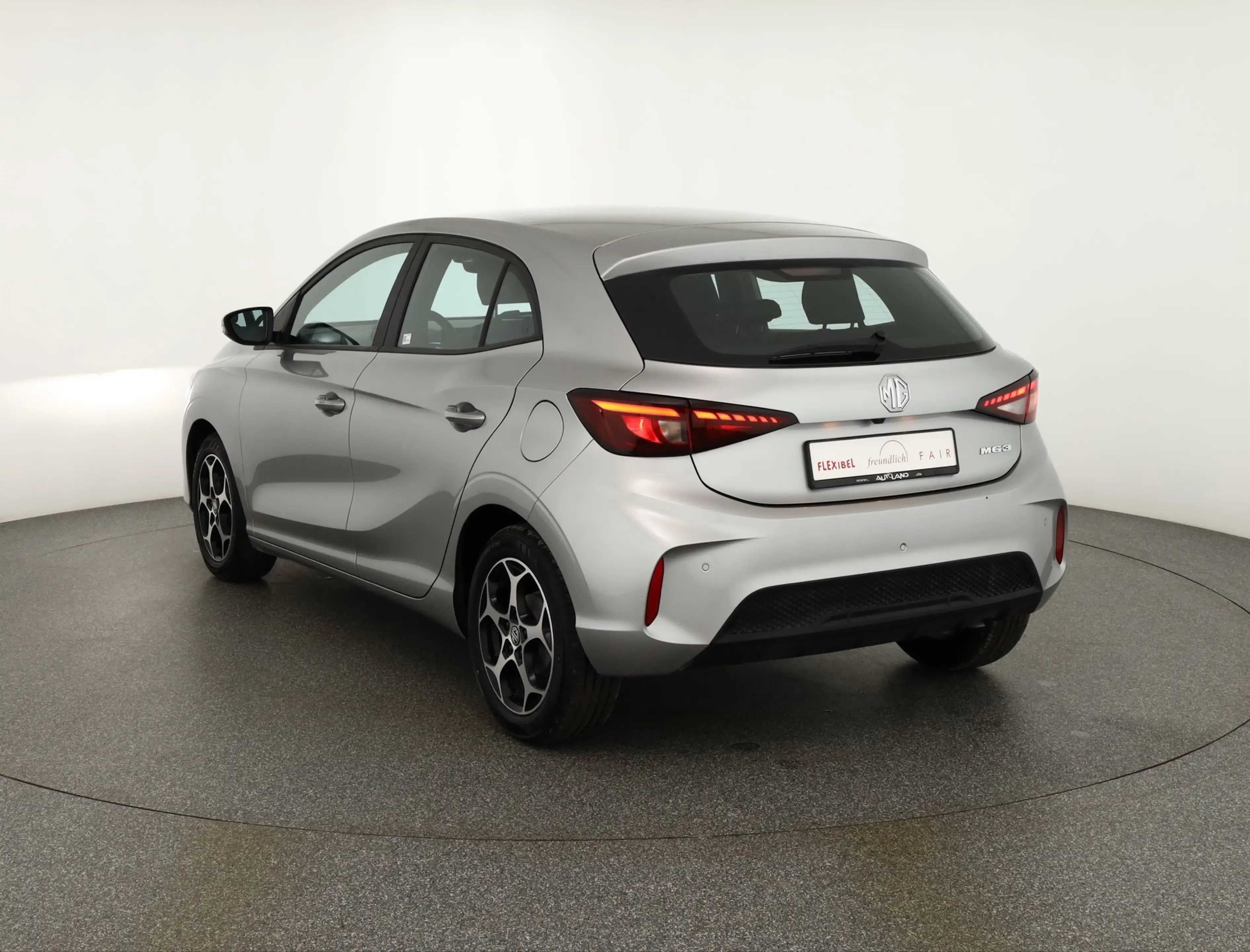 MG MG3 1.5 LED Navi Kamera — photo 3