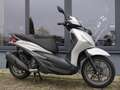 Piaggio Beverly 300 S - Modell 2022 - Lager - thumbnail 3