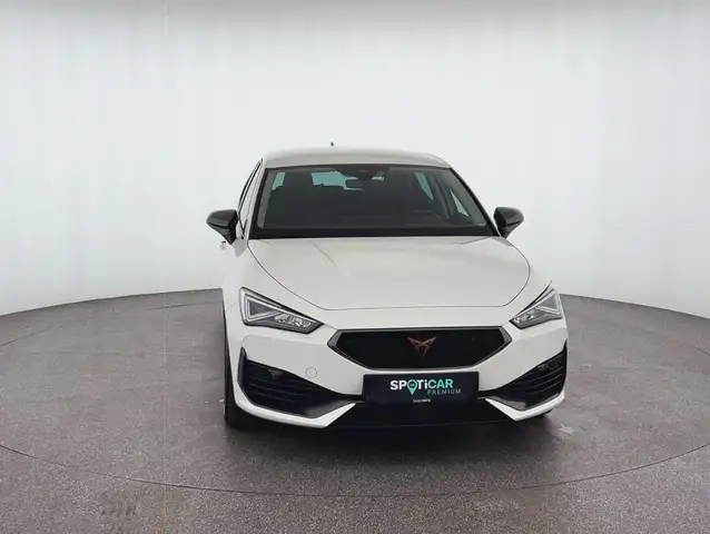 Cupra Leon view 2