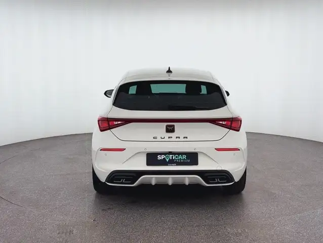 Cupra Leon view 4