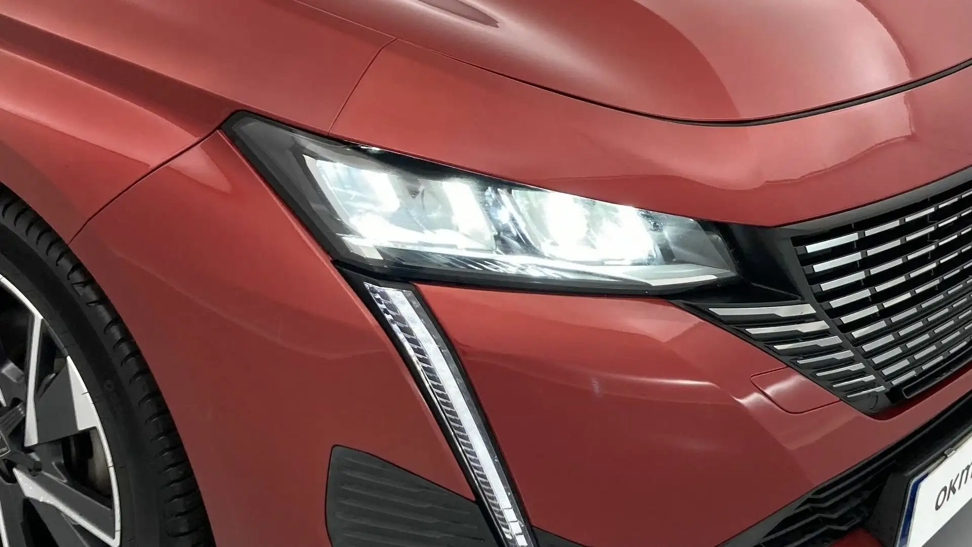 Peugeot 308 1.2 PureTech S&S Allure Pack EAT8 130 Rojo - 2