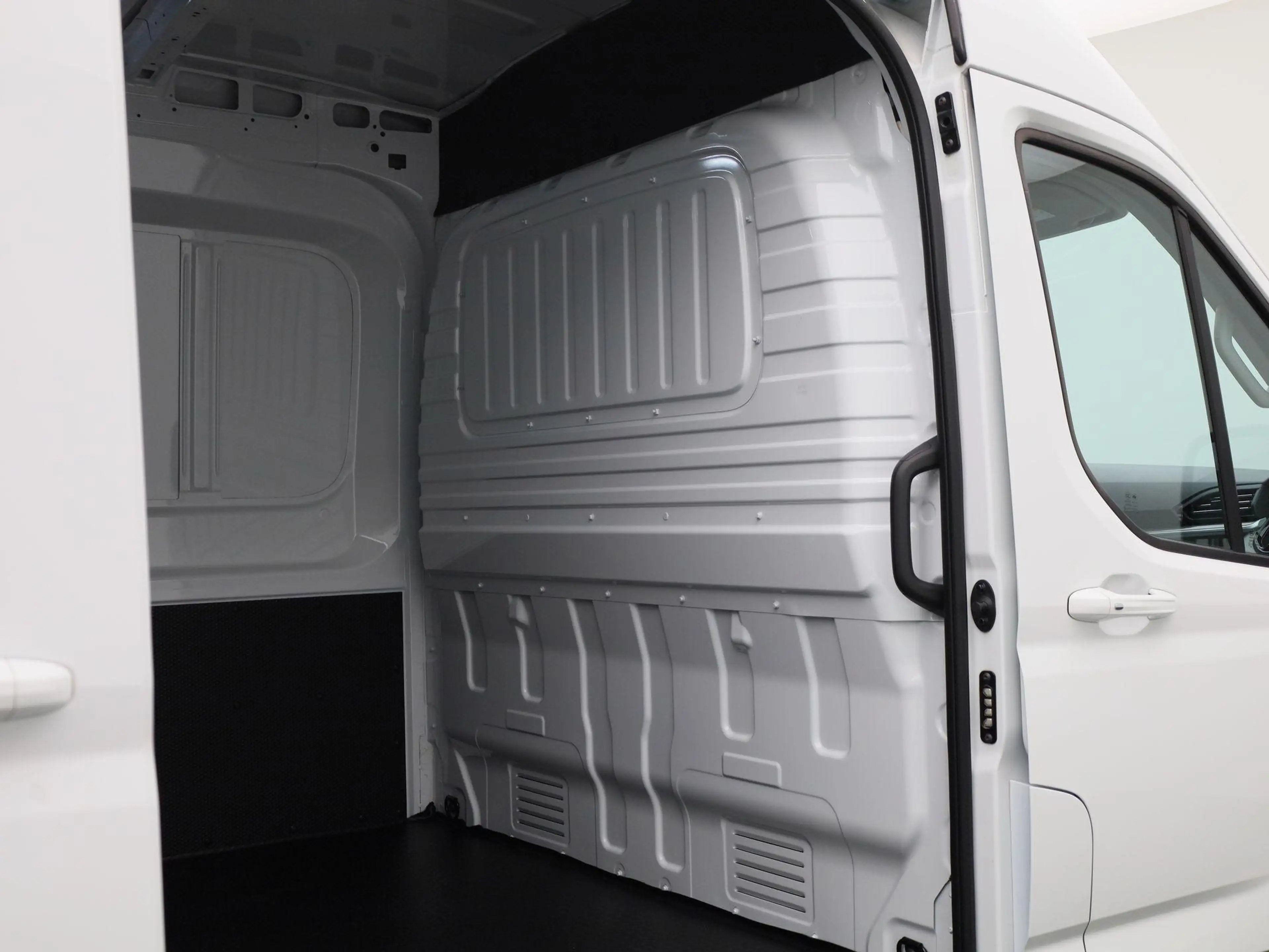 Maxus eDeliver 9 L3H2 72 kWh | Outlet Deal | 24 maanden garantie — photo 14