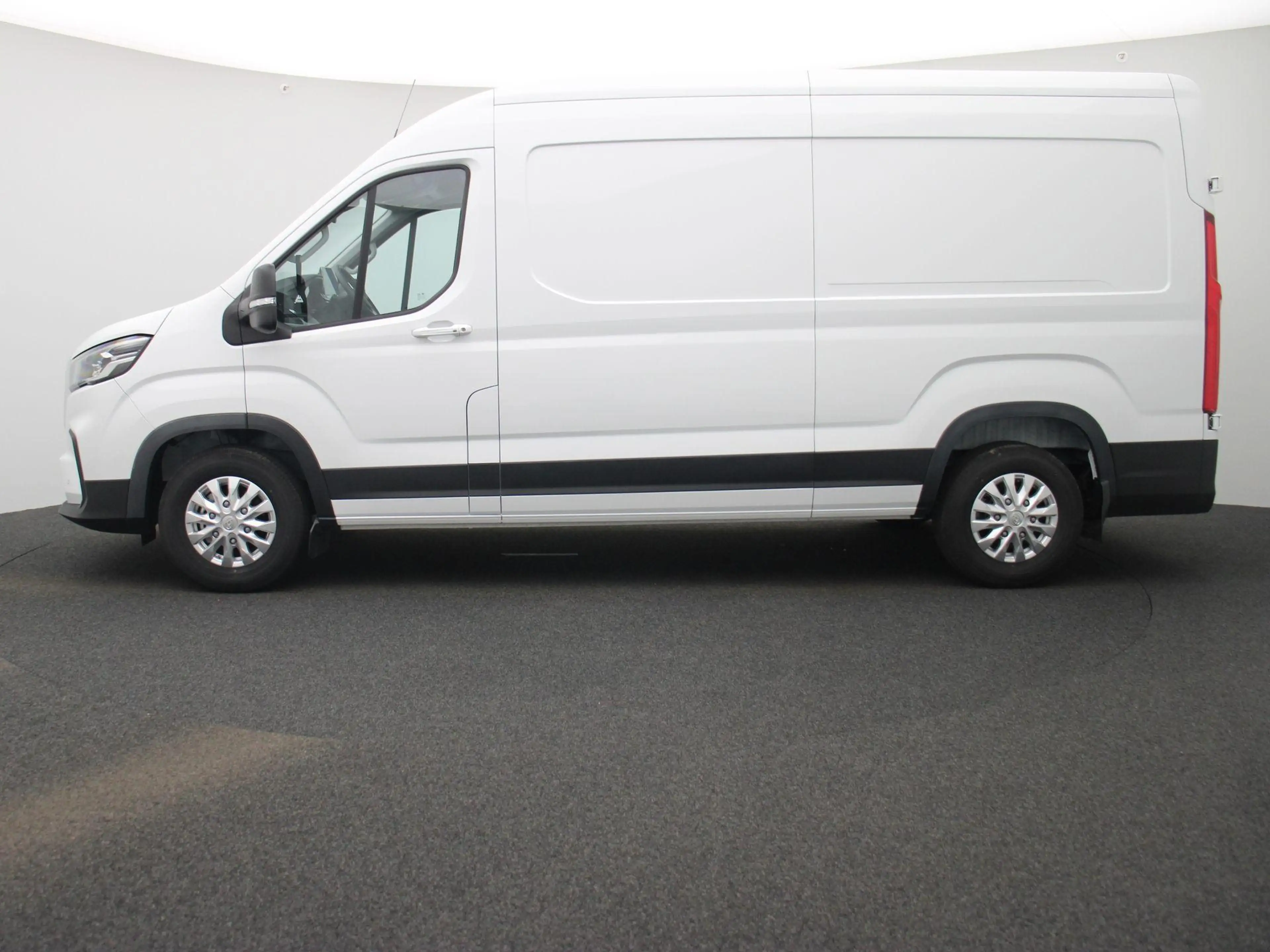 Maxus eDeliver 9 L3H2 72 kWh | Outlet Deal | 24 maanden garantie — photo 4