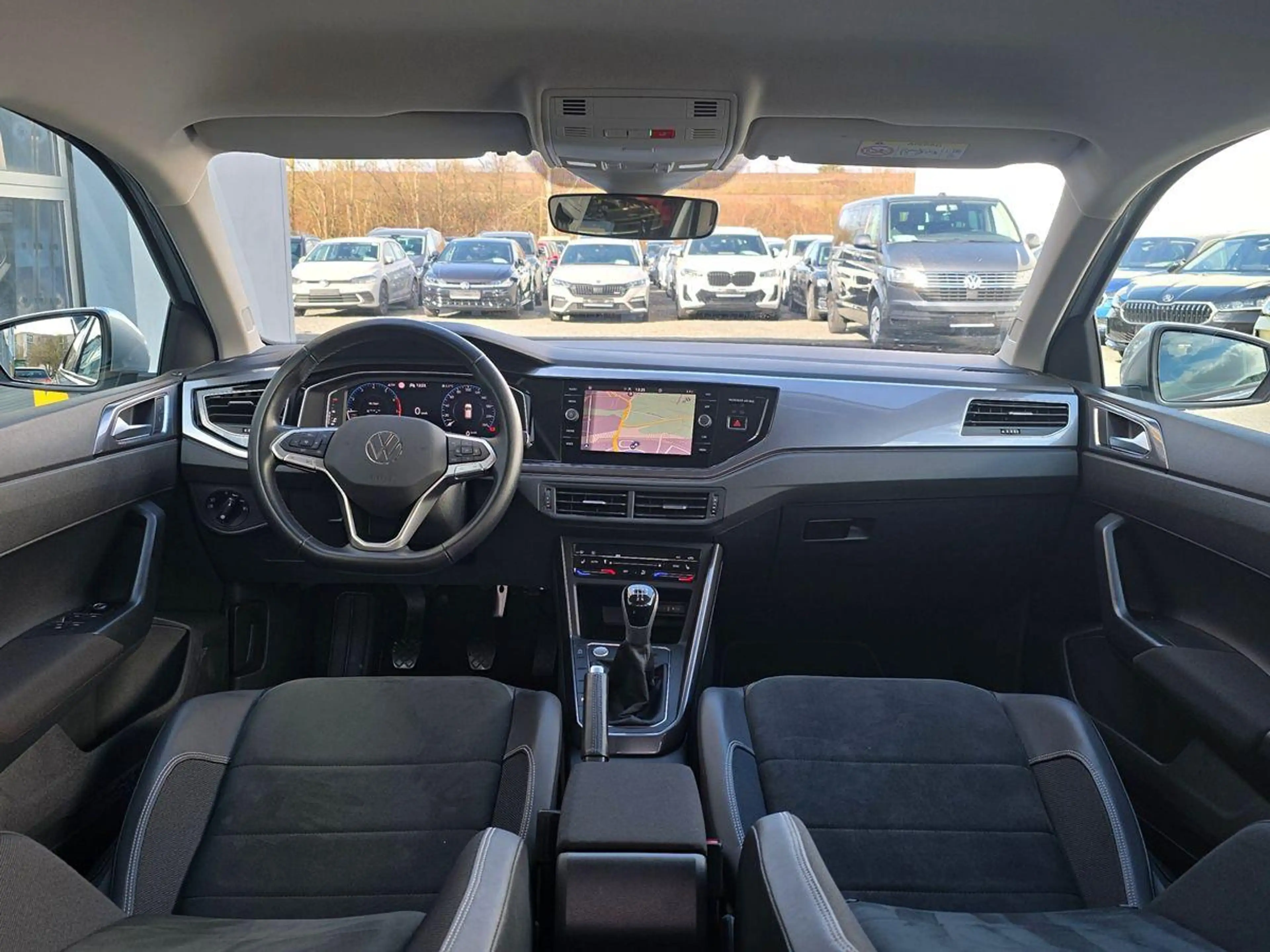 Volkswagen Polo 1.0 TSI MATRIX T-LEDER ACC V-COCK R-KAM SPUR — photo 13