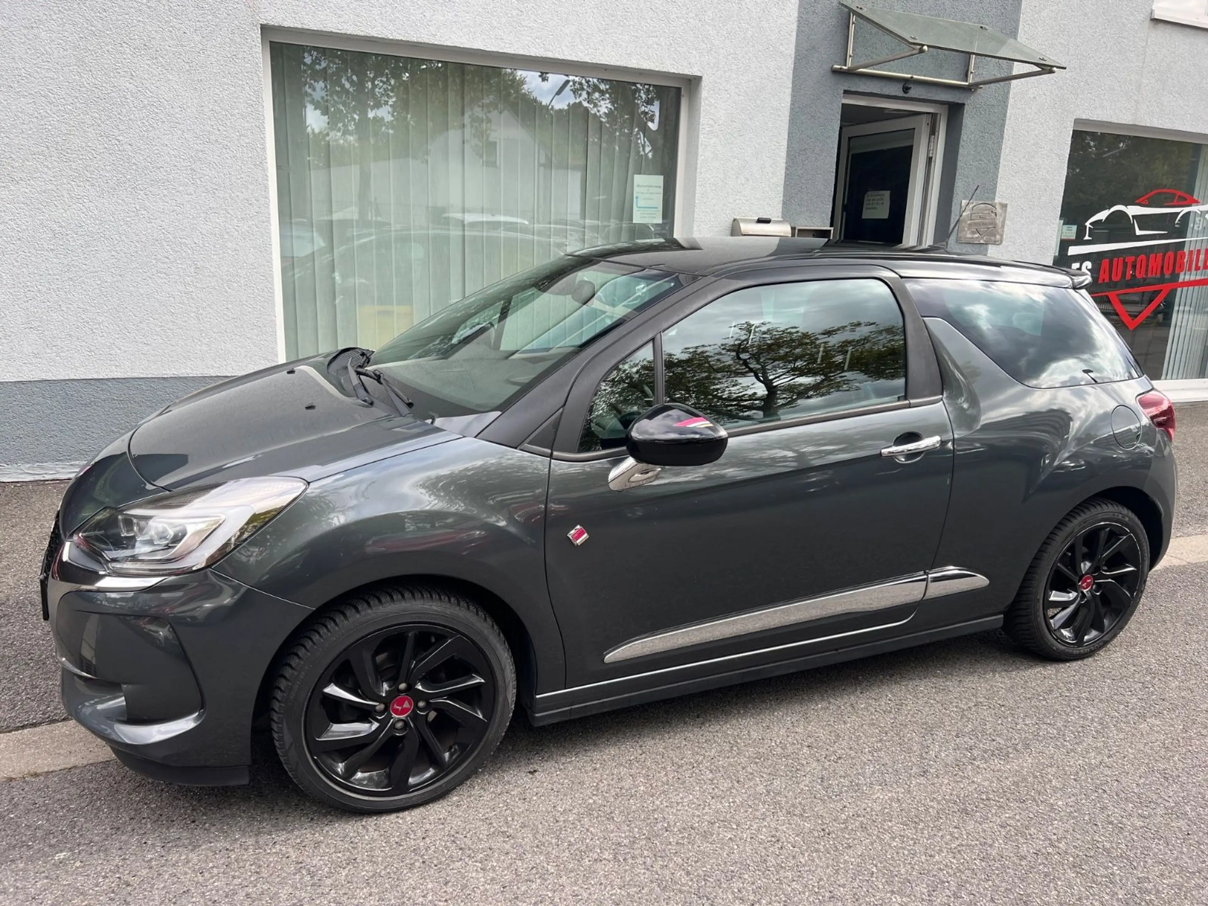 DS Automobiles DS 3 DS 3 Performance Line"Xenon"Navi"Kamera"SHZ" — photo 4
