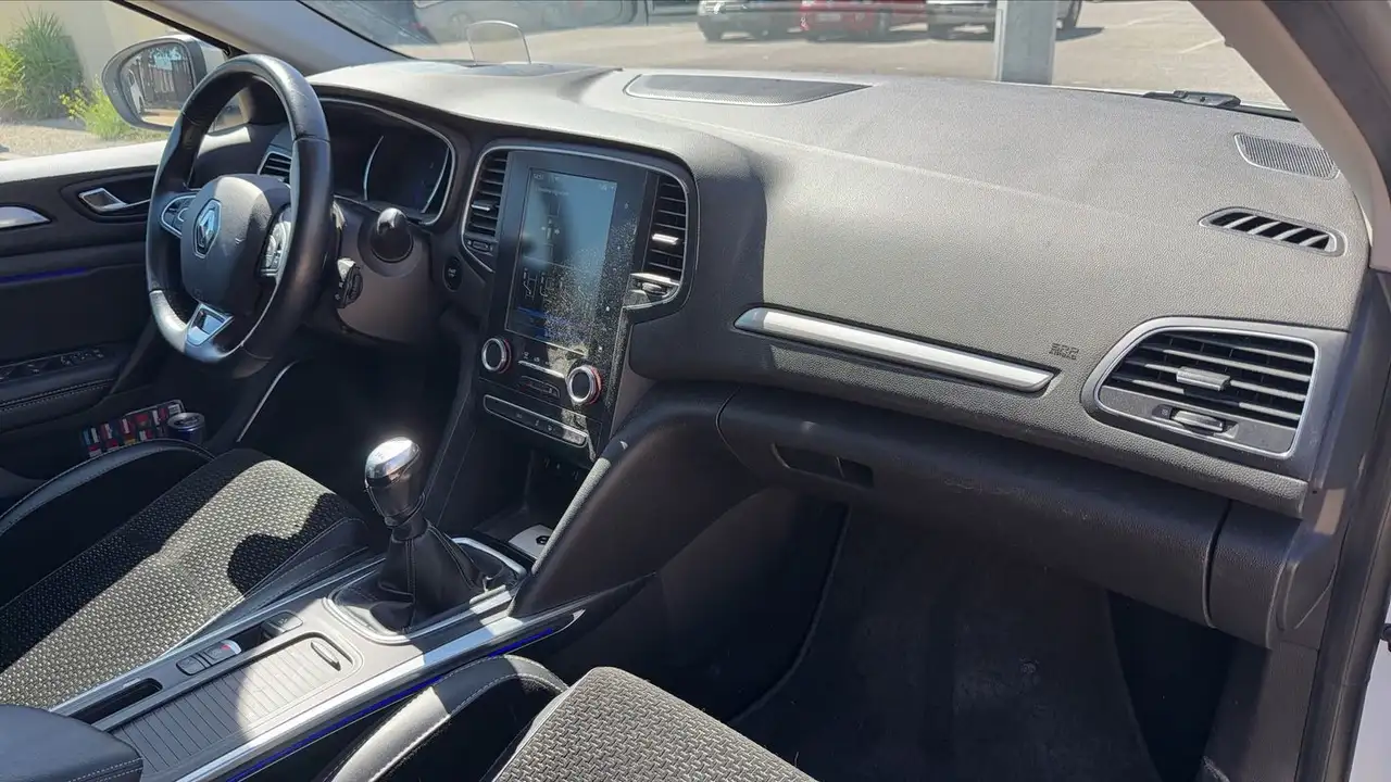 Renault Megane Berline — photo 10
