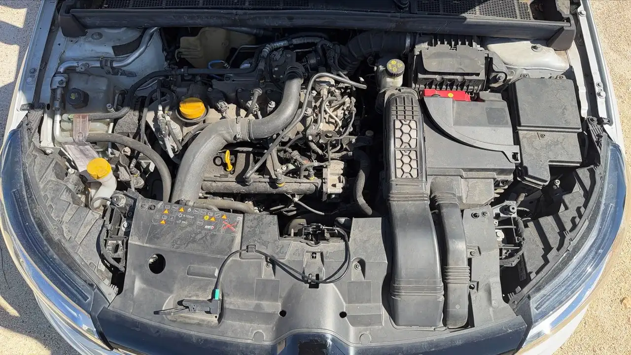 Renault Megane Berline — photo 15