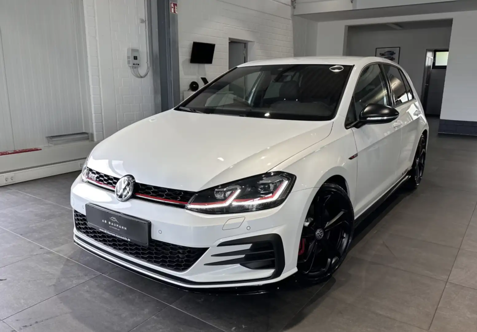 Volkswagen Golf GTI 2.0 TSI TCR DSG7 213kW Blanco - 1