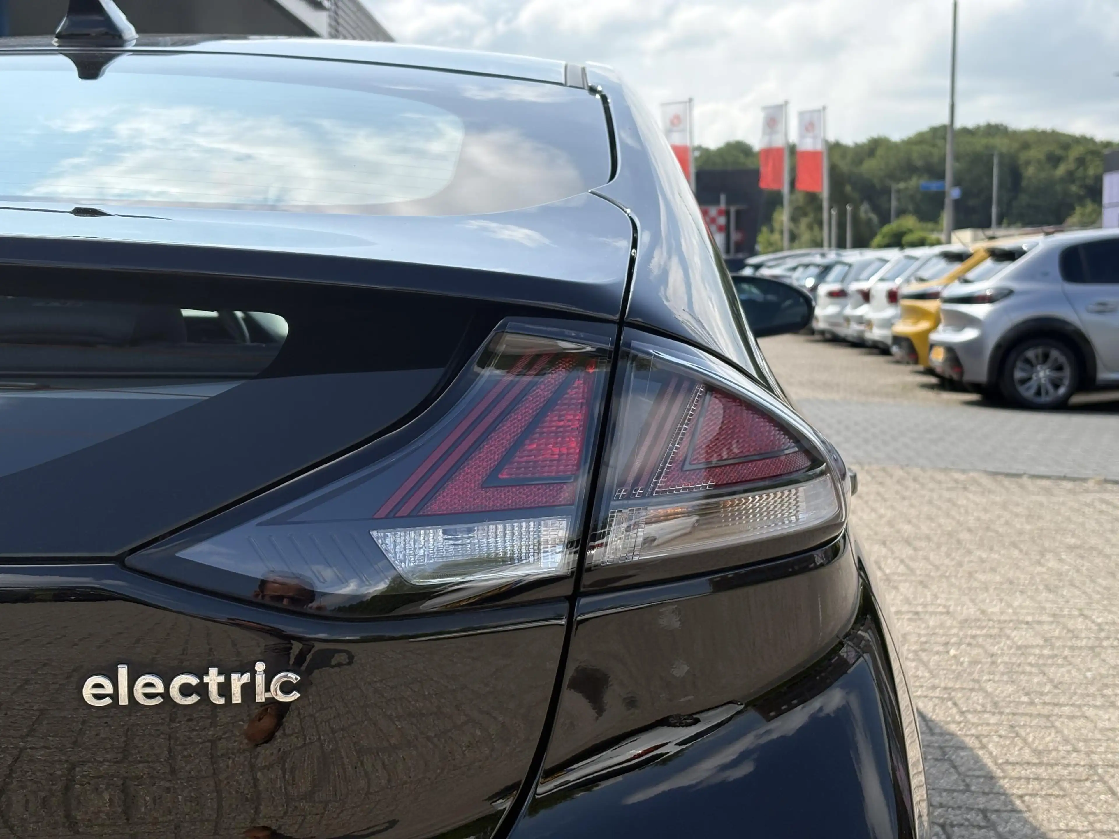 Hyundai IONIQ i-Motion EV 38 kWh 46.300 KM | SOH 95,6% | Navigat — photo 7