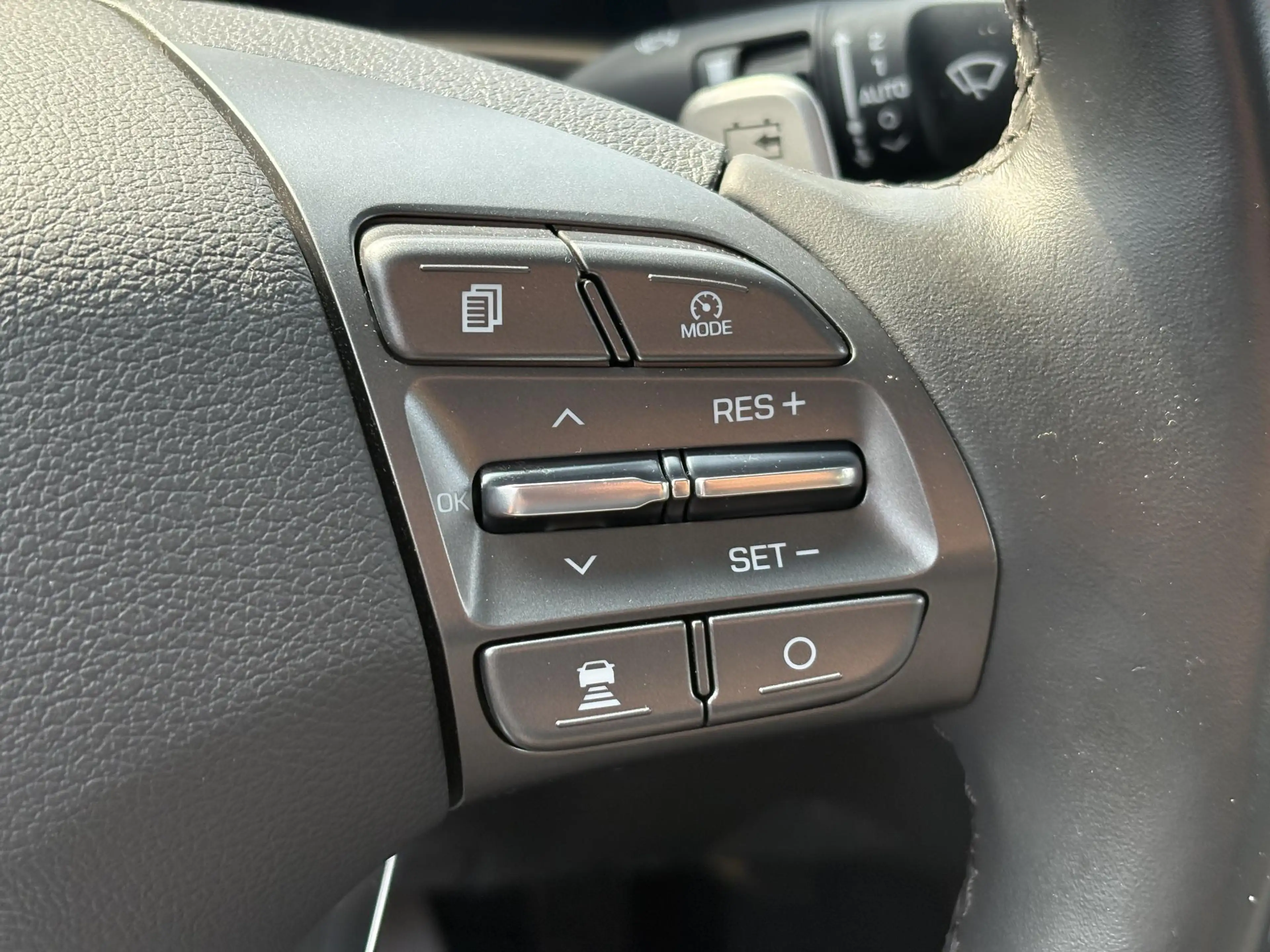 Hyundai IONIQ i-Motion EV 38 kWh 46.300 KM | SOH 95,6% | Navigat — photo 14