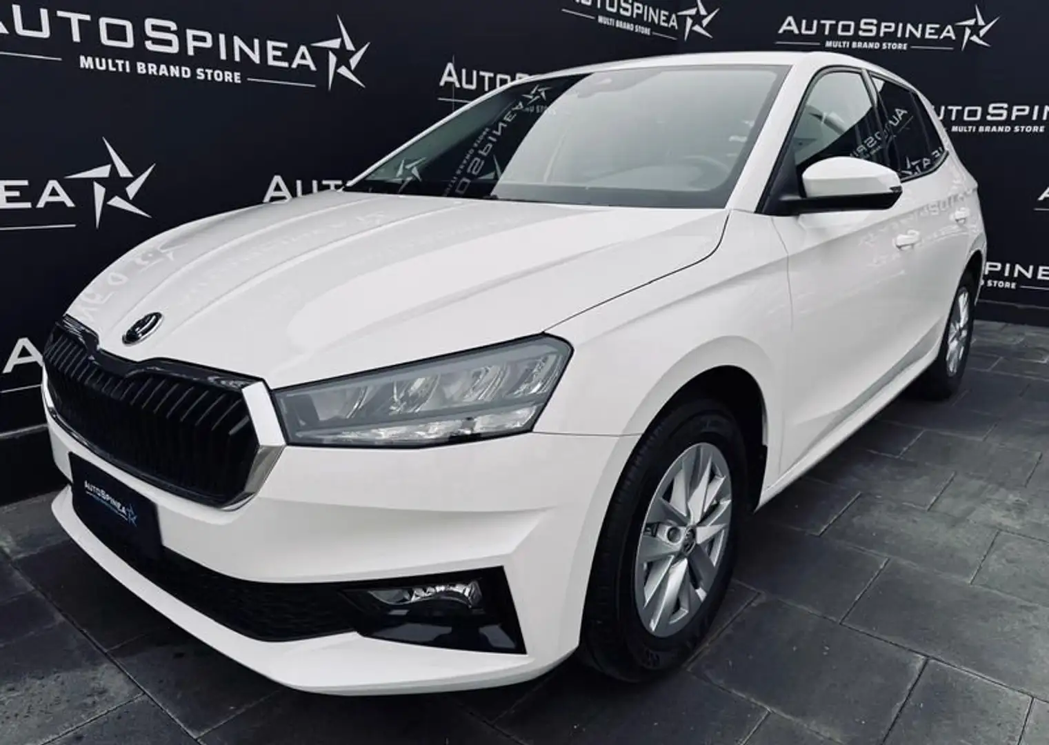 Skoda Fabia 1.0 MPI EVO Ambition 65 cv  #neopatentati Bianco - 1