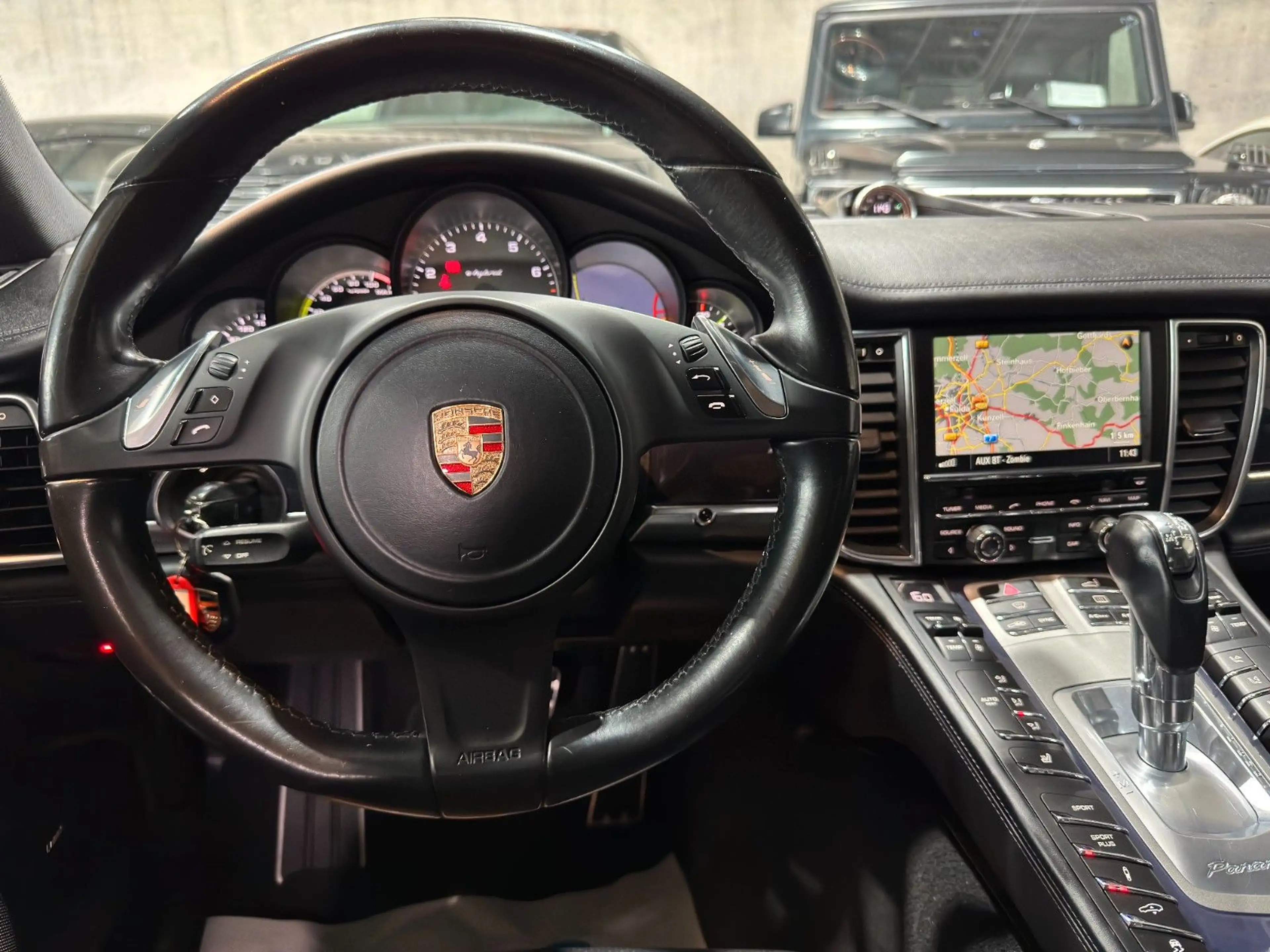Porsche Panamera /E-Hybrid/S/SCHIEBD/SHZ/NAVI/BOSE/360*/ — photo 15