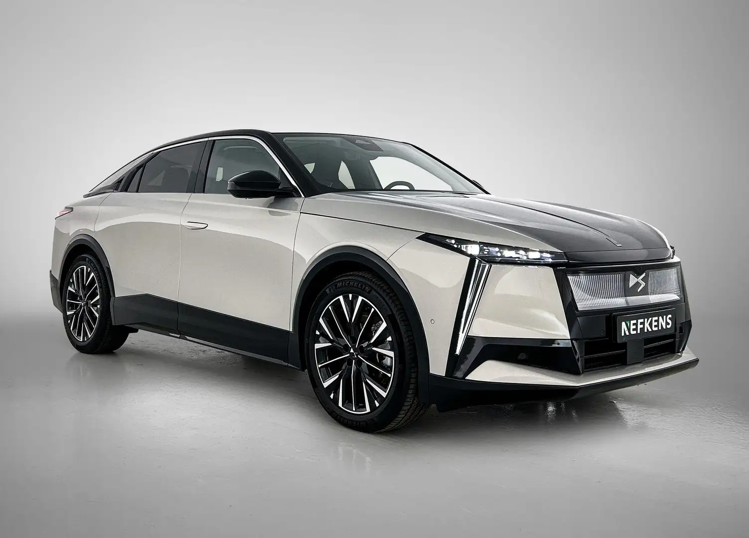 DS Automobiles Sonstige No 8 Étoile 74kWh 230pk Automaat | 8 JAAR GARANTIE Grau - 2