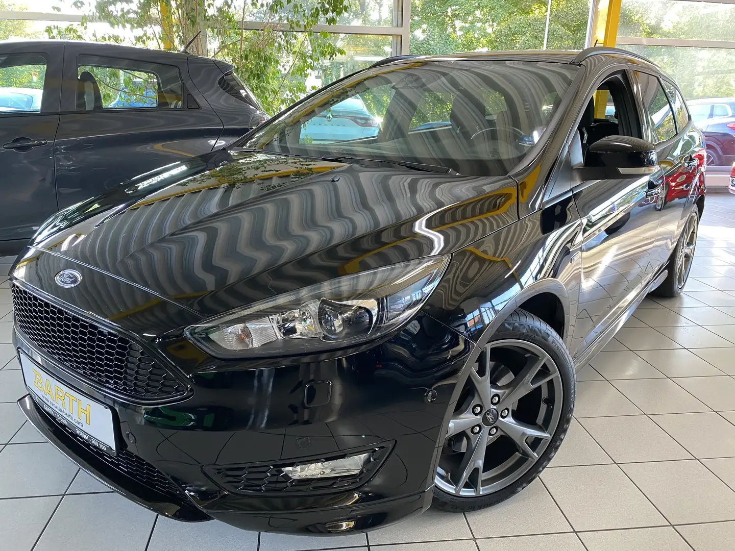 Ford Focus ST-Line Noir - 2