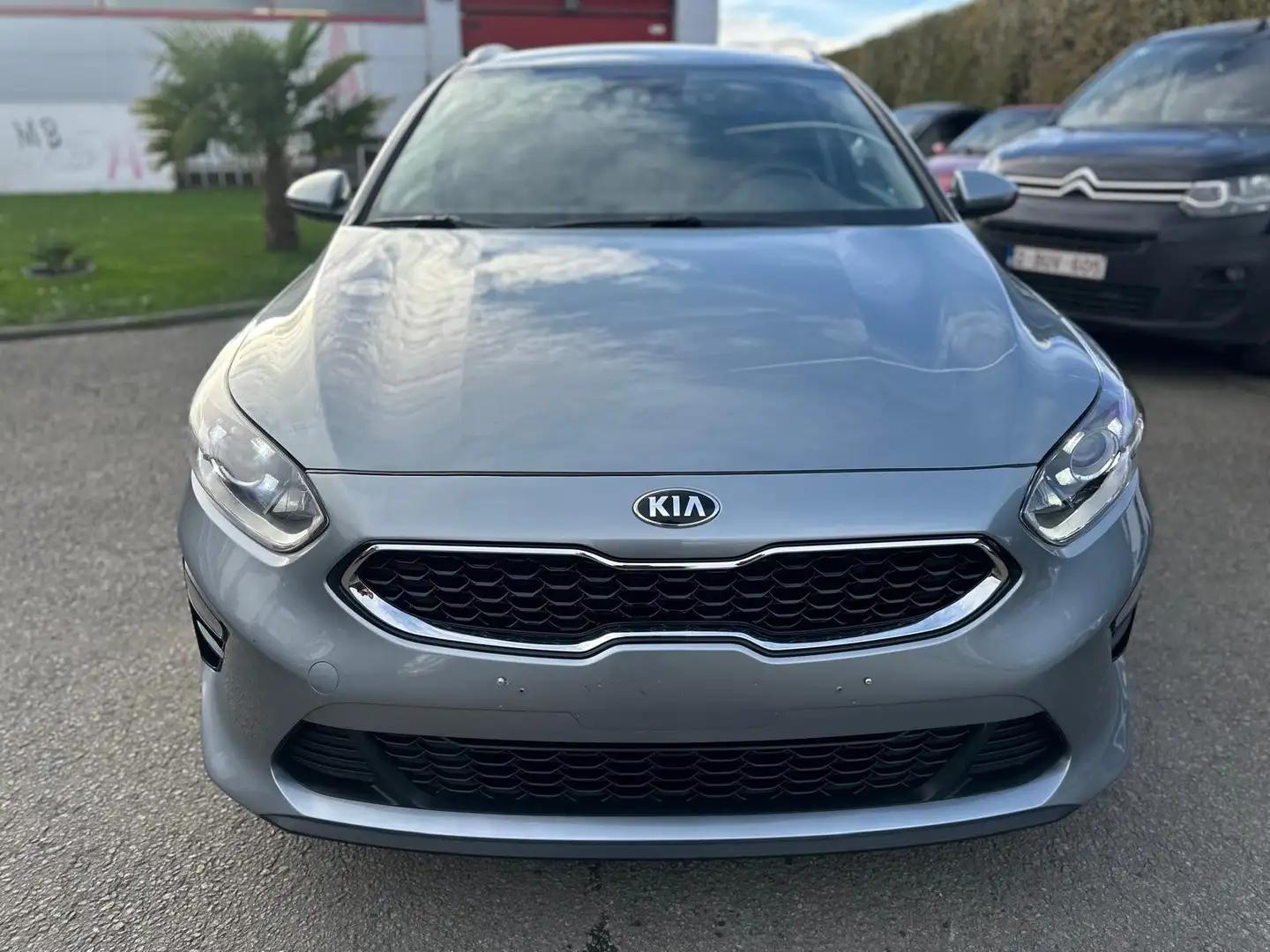 Kia Ceed SW / cee'd SW Ceed SW 1.5 T-GDi More ISG DCT Gris - 2
