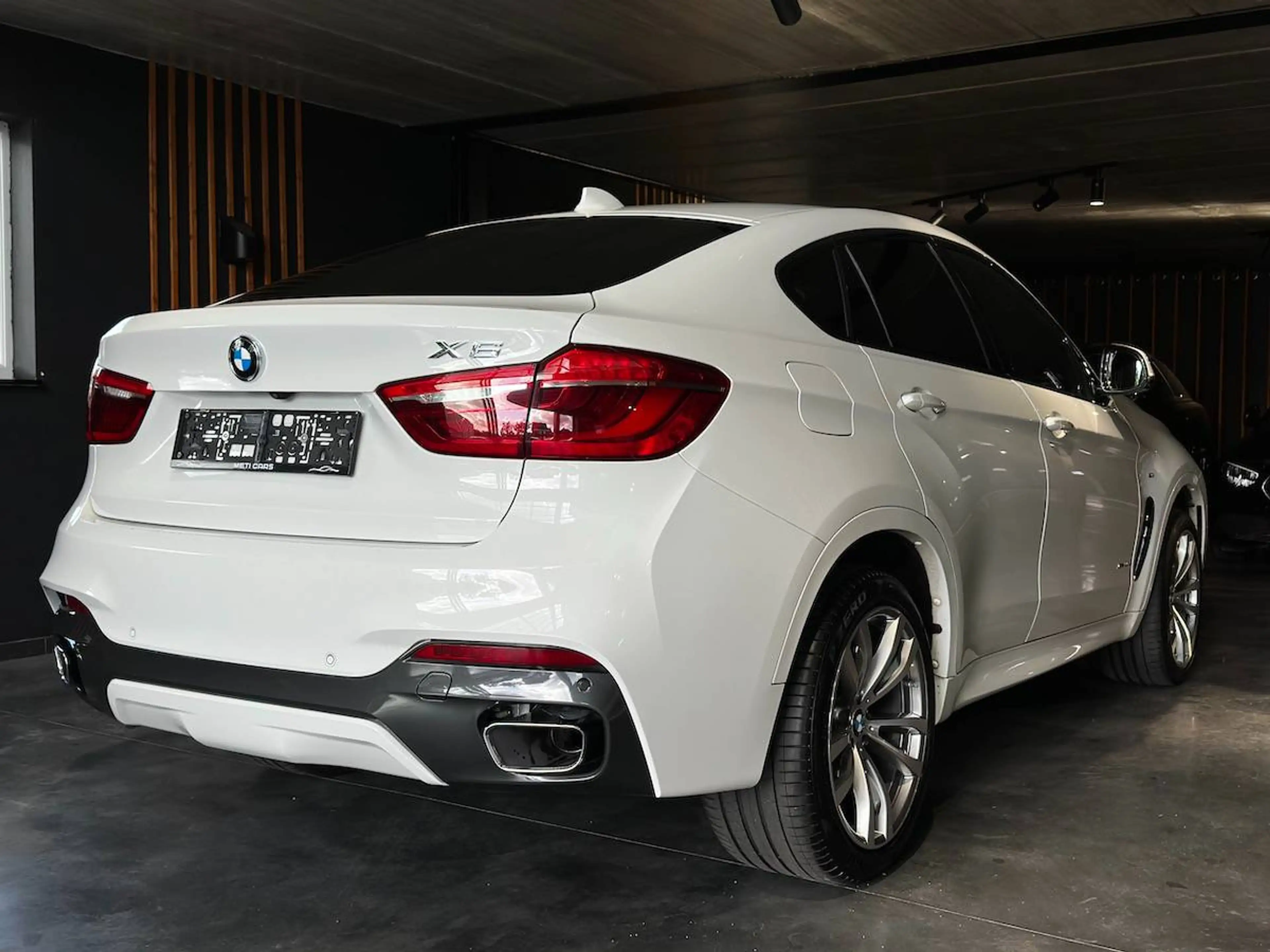 BMW X6 3.0 dAS xDrive30 | 360° | Pano | HU | LDW | ... — photo 9