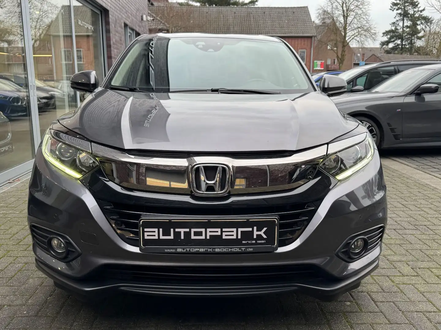 Honda HR-V 1.5 Elegance Automatik Navi DAB Kamera AHK Grau - 2