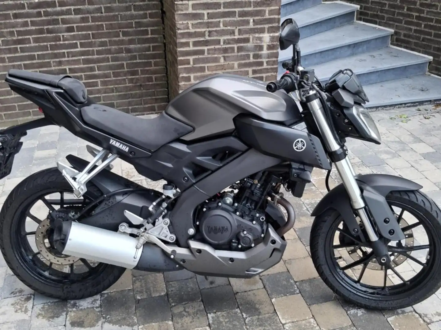 Yamaha MT-125 B Noir - 1