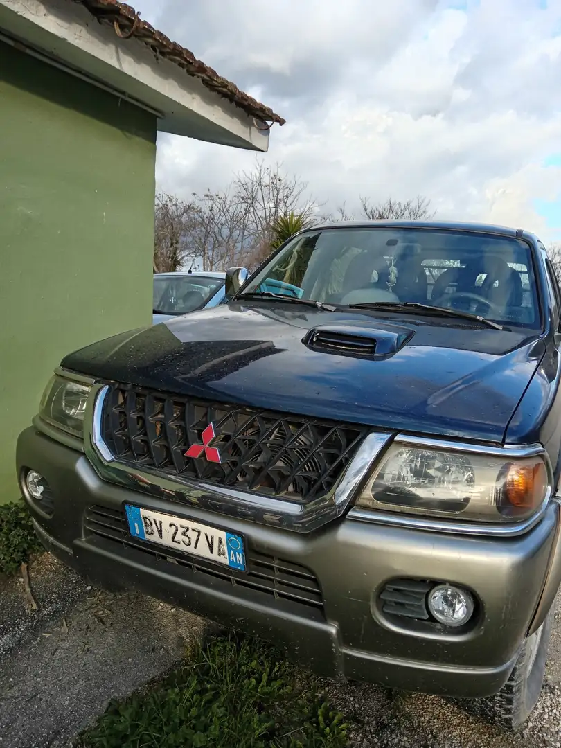 Mitsubishi Pajero Sport Wagon 2.5 tdi GLS - 2