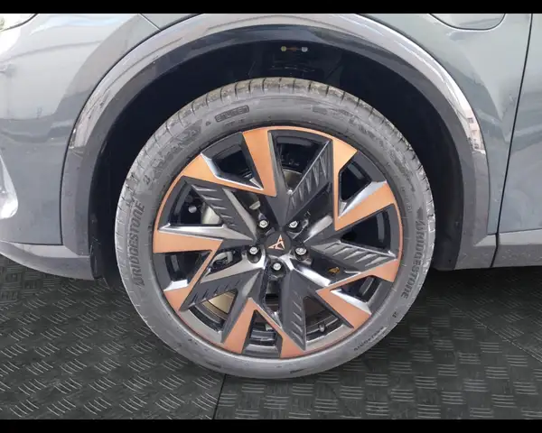 Cupra Formentor view 14