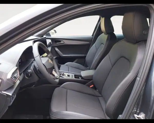 Cupra Formentor view 9