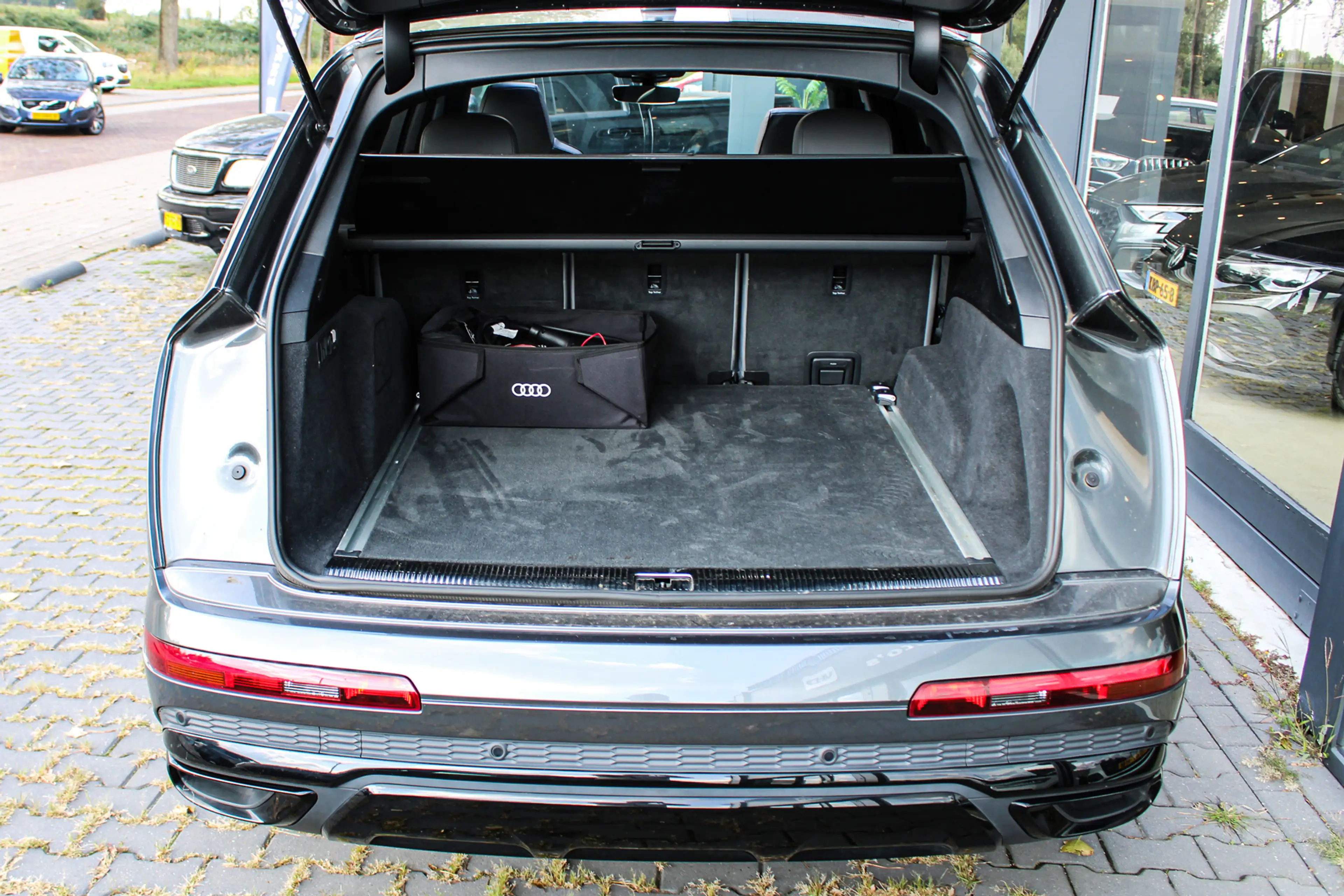 Audi Q7 60 TFSI e quattro S LINE PANO HUD SOFTCLOSE BTW — photo 33