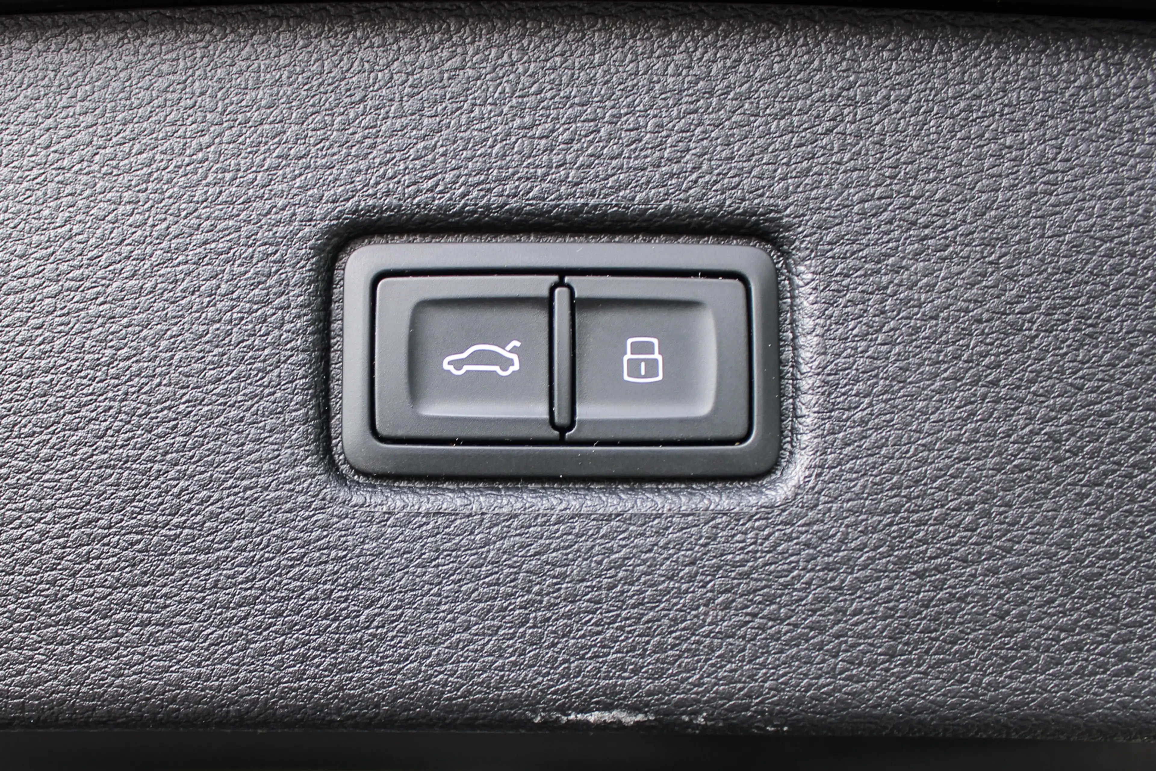 Audi Q7 60 TFSI e quattro S LINE PANO HUD SOFTCLOSE BTW — photo 30