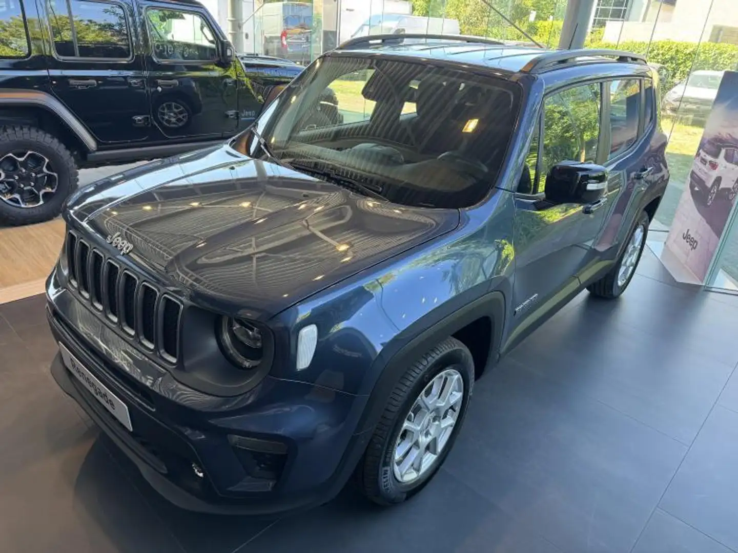 Jeep Renegade Altitude Blauw - 1