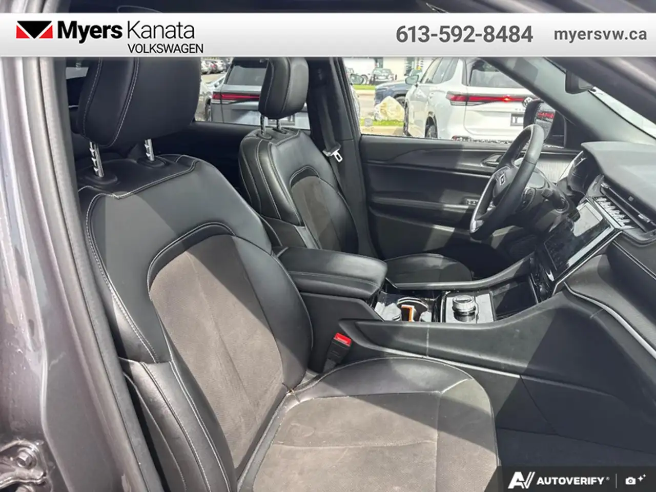 Jeep Grand Cherokee photo Jeep Grand Cherokee