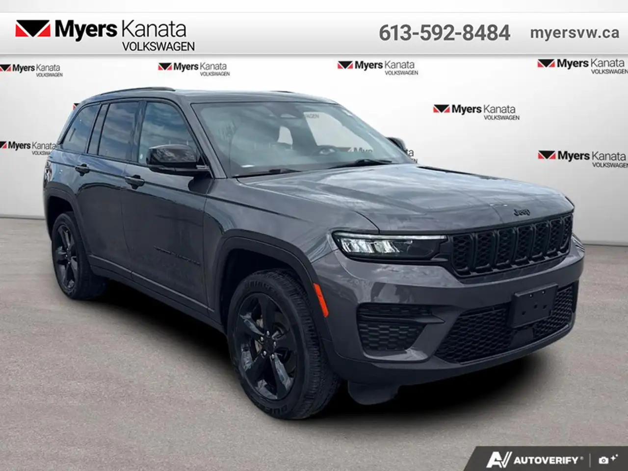 Jeep Grand Cherokee photo Jeep Grand Cherokee