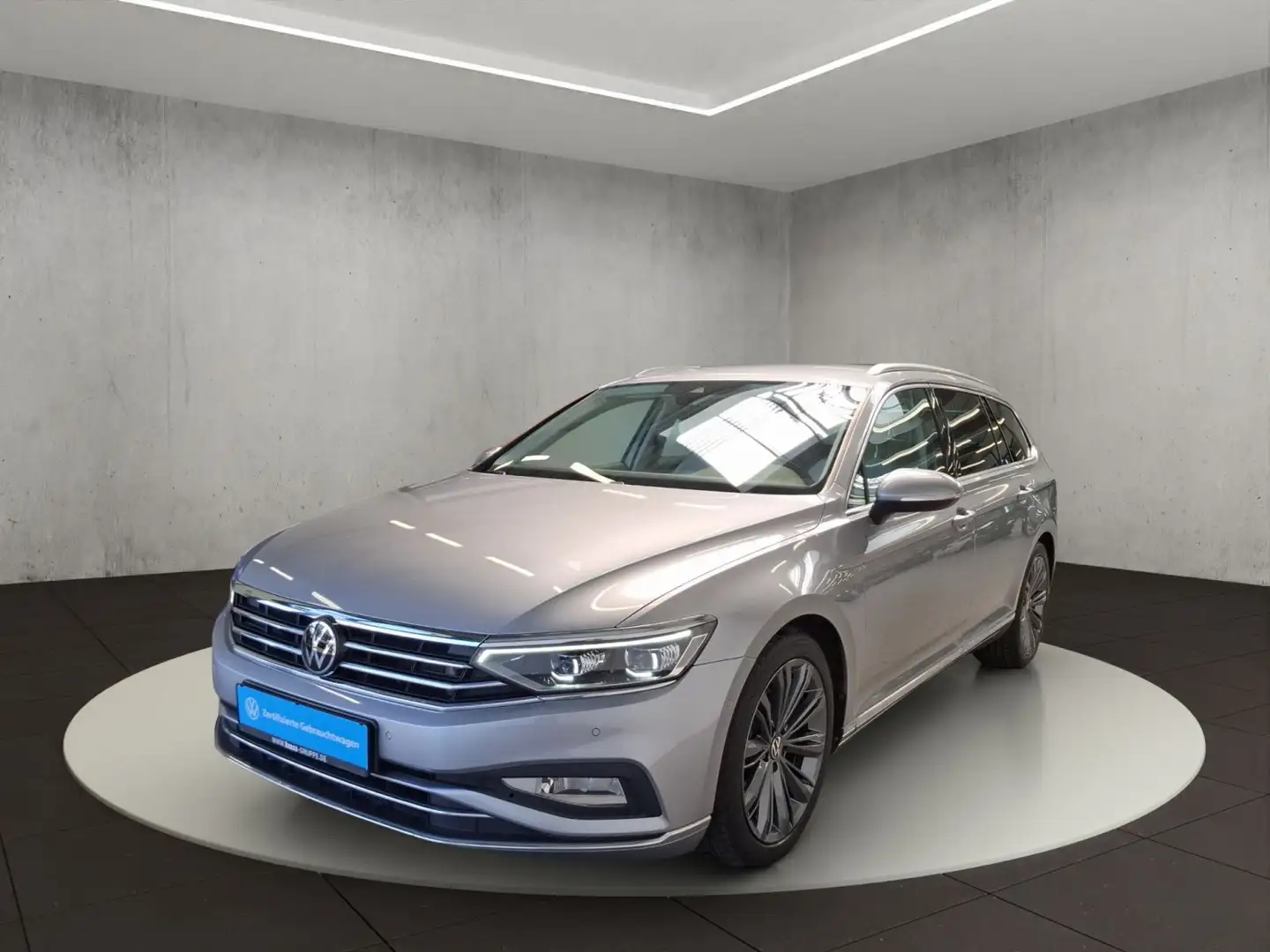 Volkswagen Passat Variant Elegance 2.0 TDI SCR 7-Gang DSG Argent - 1