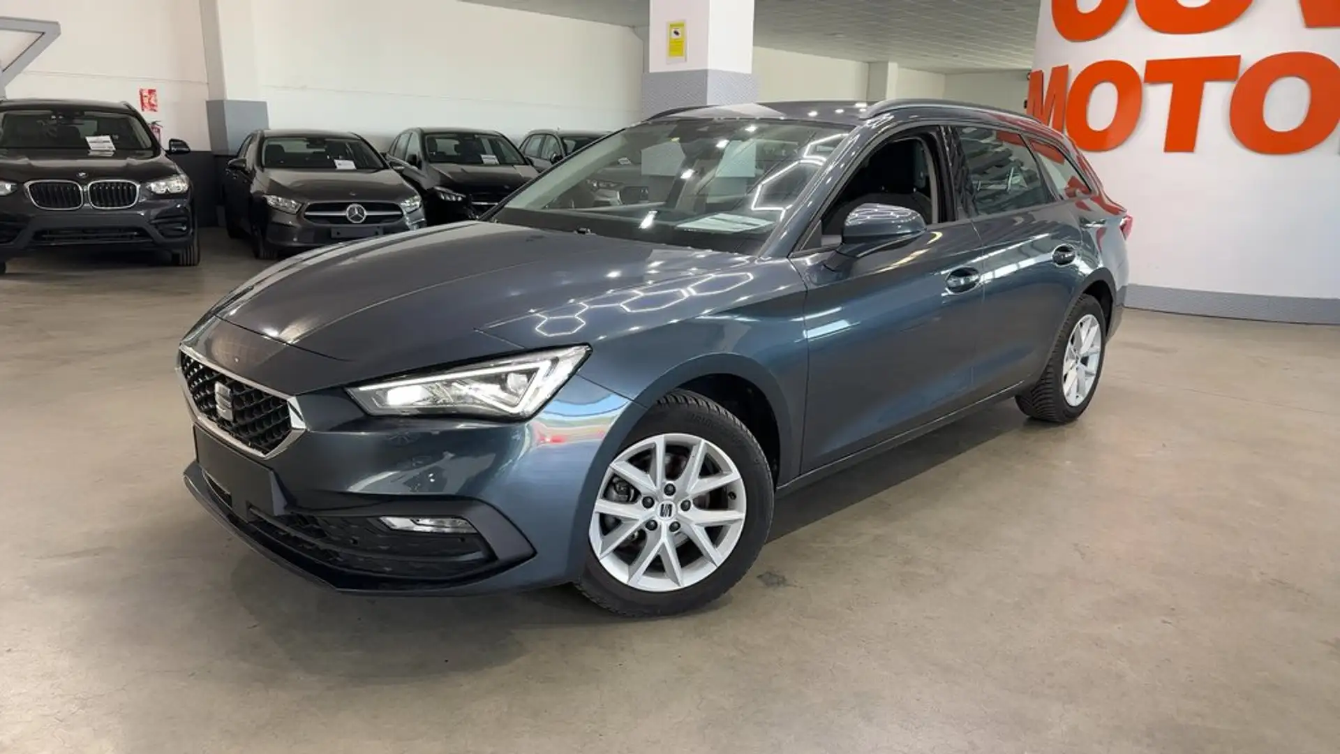 SEAT Leon ST 1.0 EcoTSI S&S Reference 90 - 2