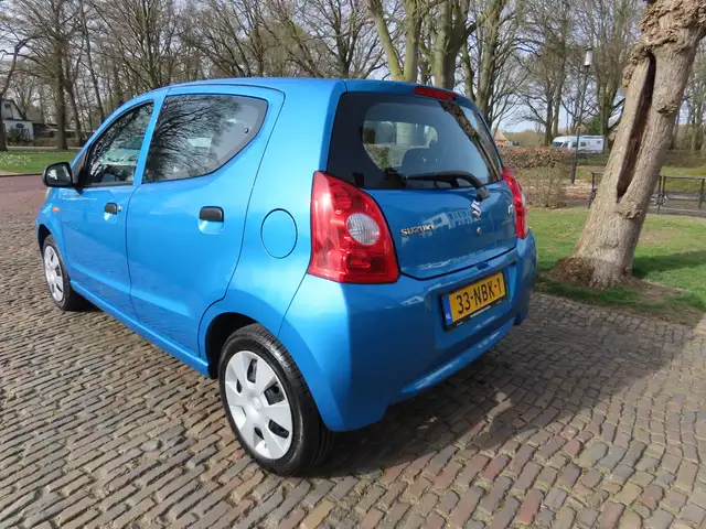 Suzuki Alto view 4