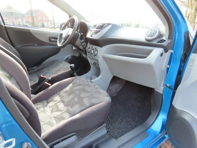 Suzuki Alto view 8