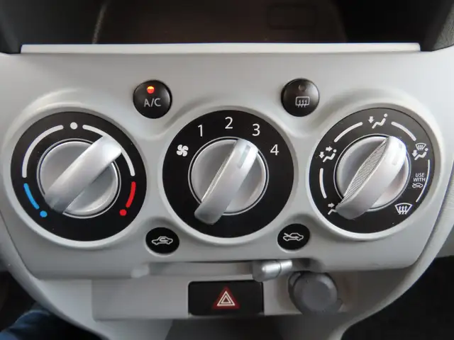 Suzuki Alto view 13