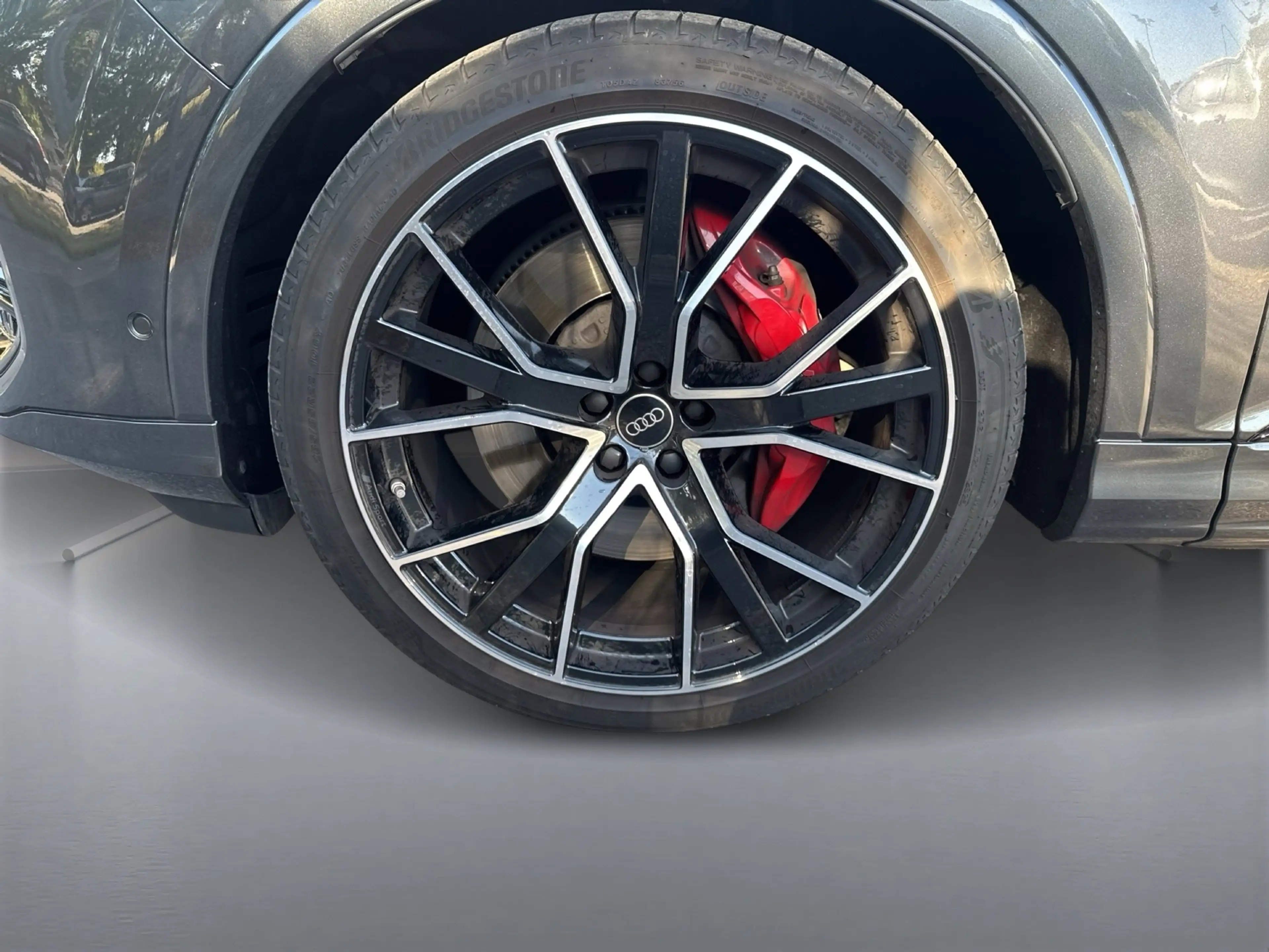 Audi SQ7 TFSI AHK HD-MATRIX Memory PANO B&O HuD 22" — photo 6