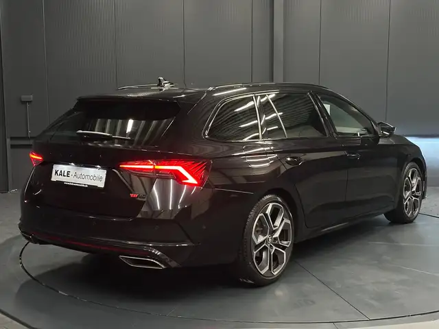 Skoda Octavia view 5