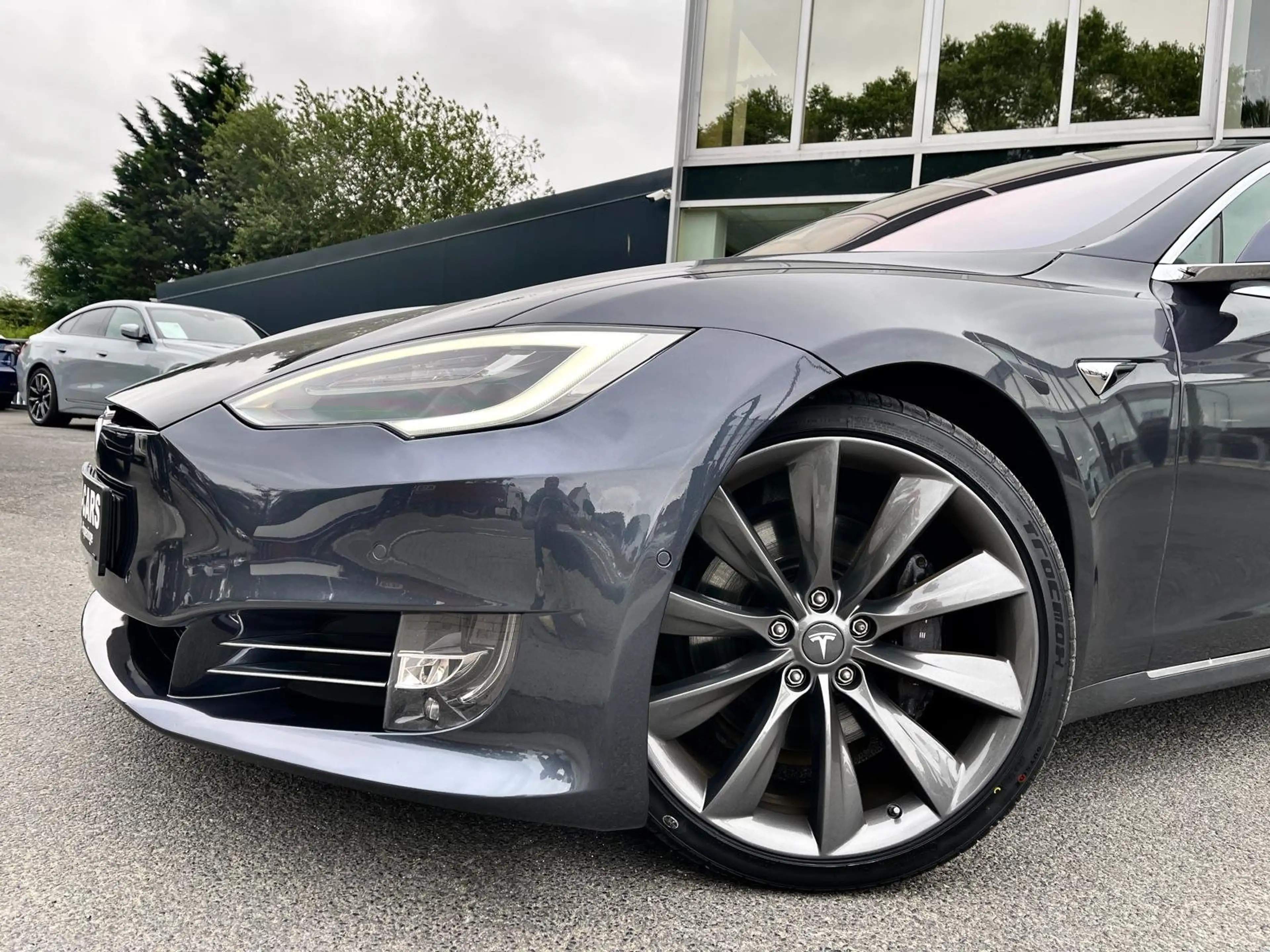 Tesla Model S DUAL MOTOR ! / ZEER NETTE STAAT !!! /   87.437KM — photo 4