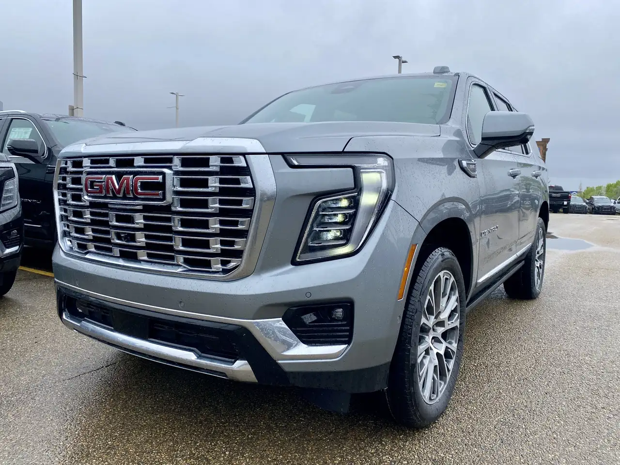 GMC Yukon photo GMC Yukon