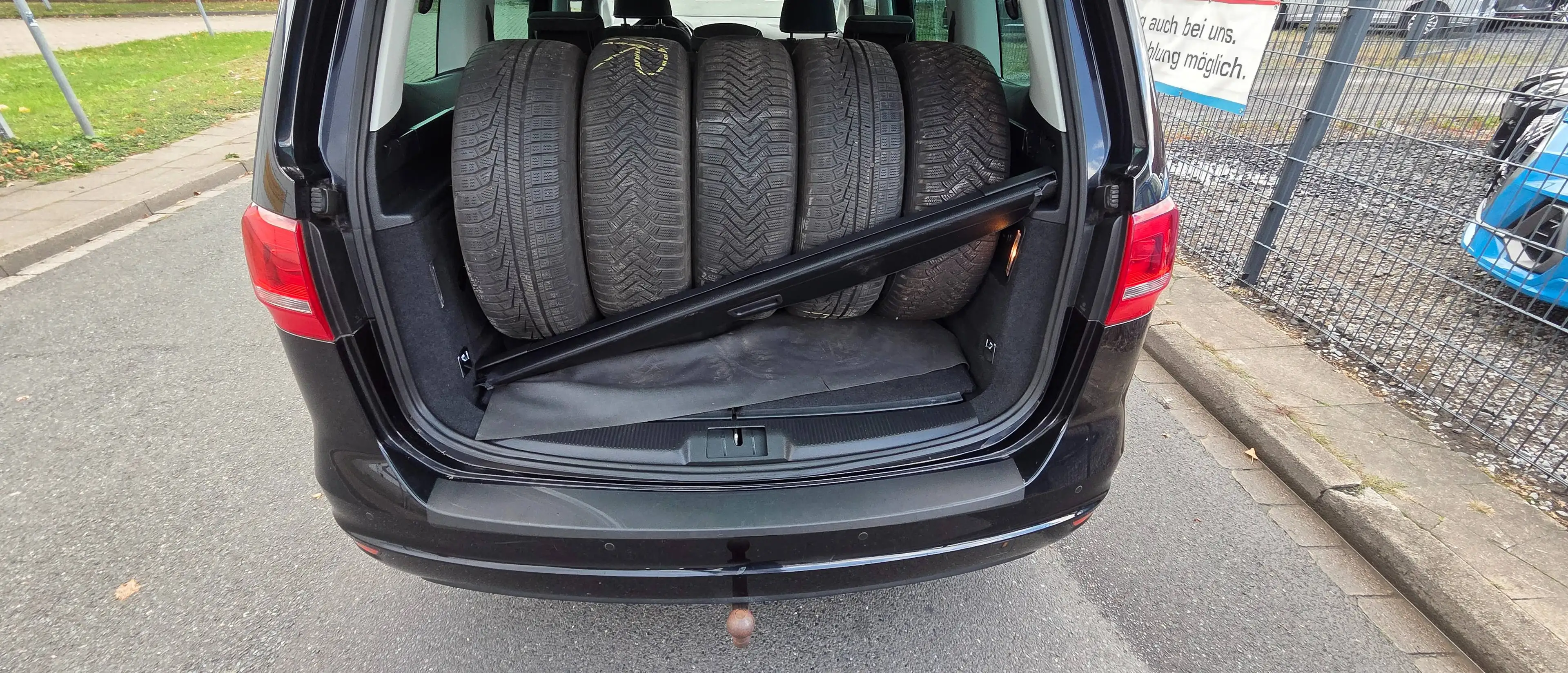 Volkswagen Sharan Match BMT — photo 10