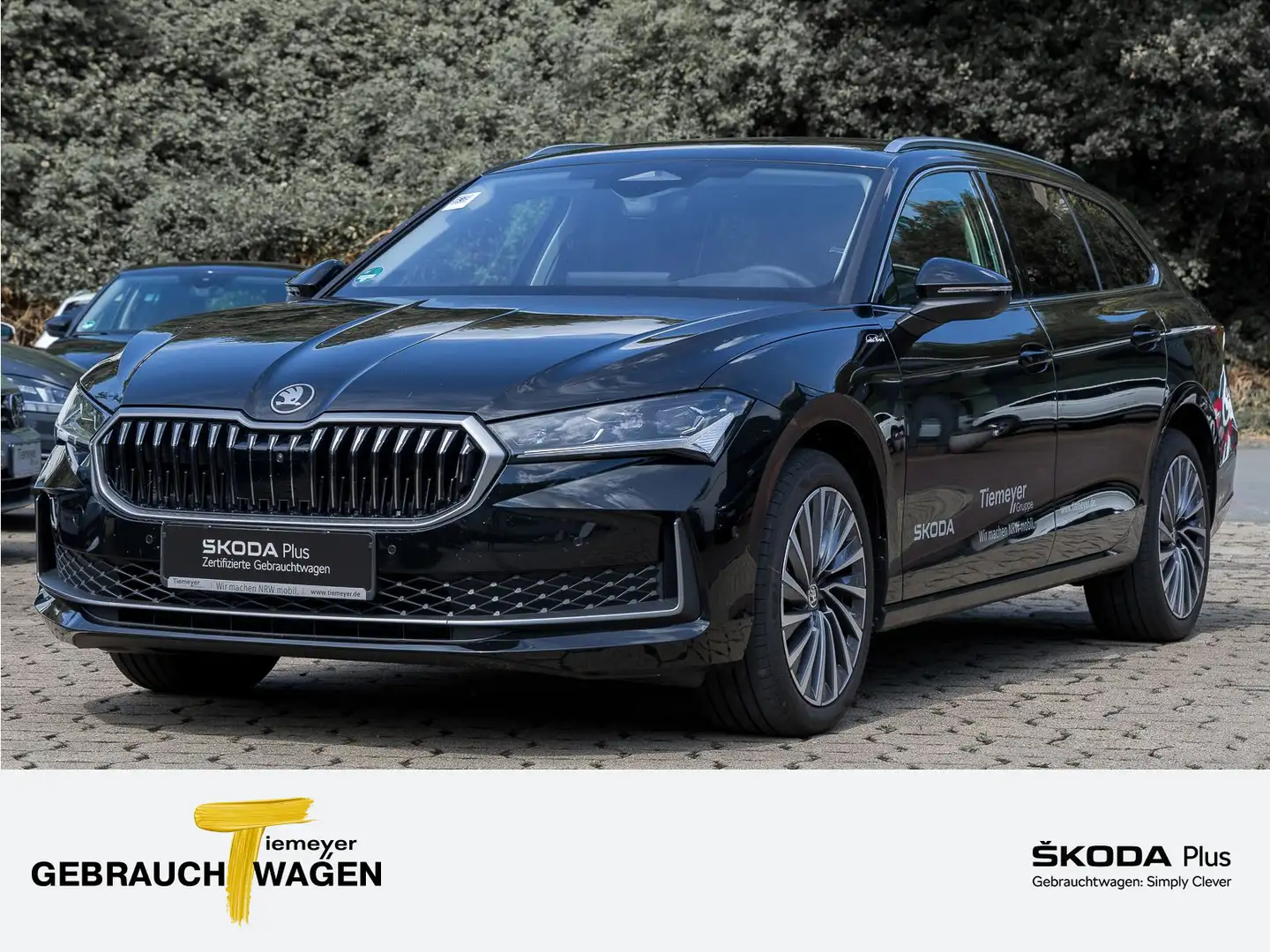 Skoda Superb Combi 2.0 TDI DSG L&K AHK Leder Schwarz - 1