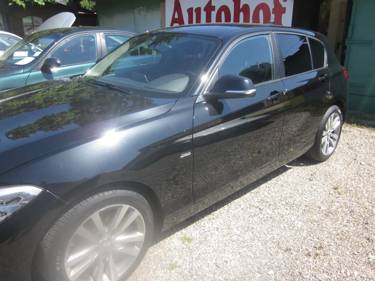 BMW 116 116 i Sport Line Zwart - 2