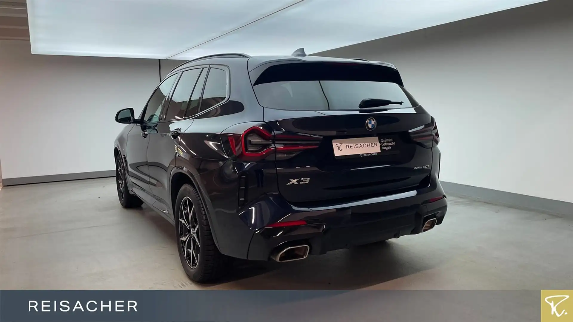 BMW X3 xDrive 20iA M-Sport,Pano,AHK,ACC,LCProf,HUD Schwarz - 2