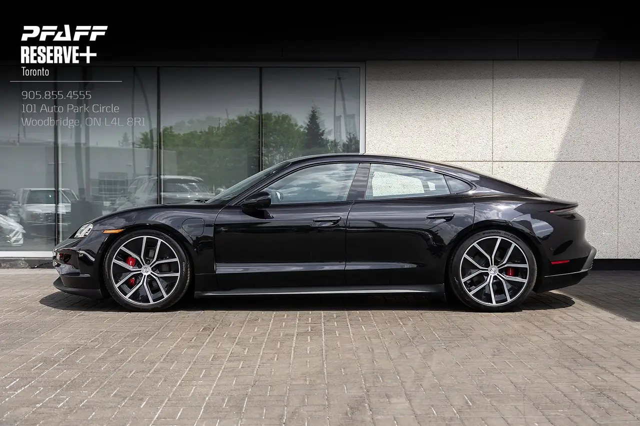 2025 Porsche Taycan