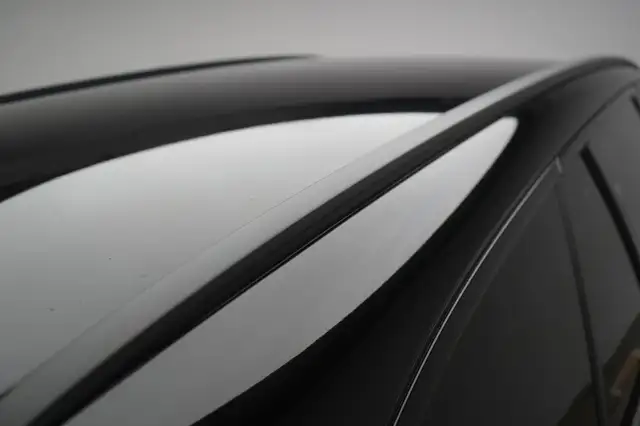 Mercedes-Benz 300 view 10