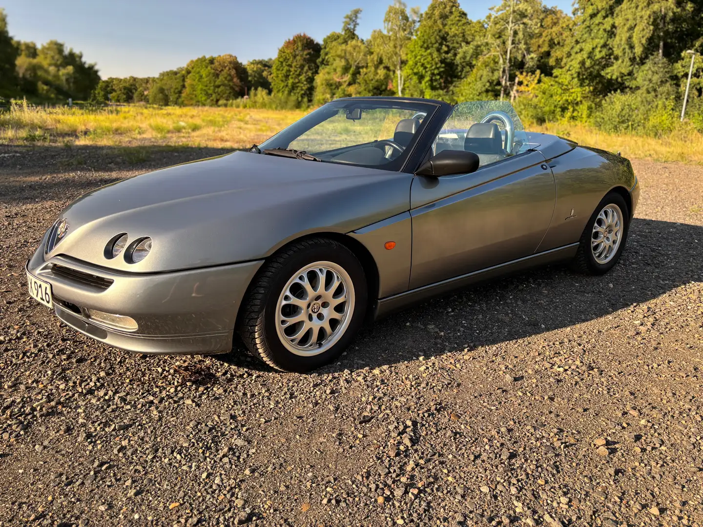 Alfa Romeo Spider Spider 2.0 Twin Spark Grau - 2