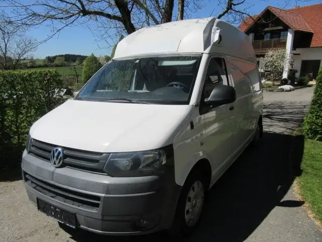 Volkswagen T5 Kombi Kasten lang Campingumbau