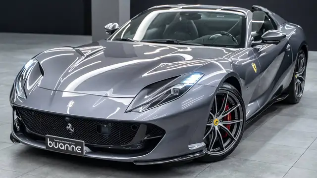 Ferrari 812